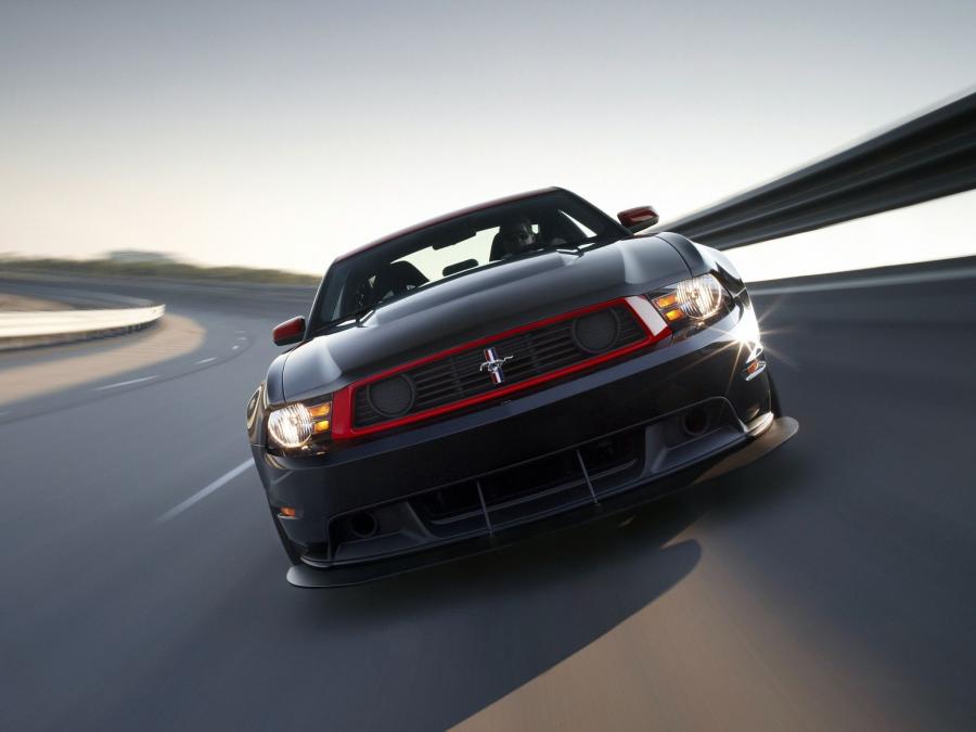  Ford Mustang Boss 302 Laguna Seca 2010 года  (фото 3 из 132)